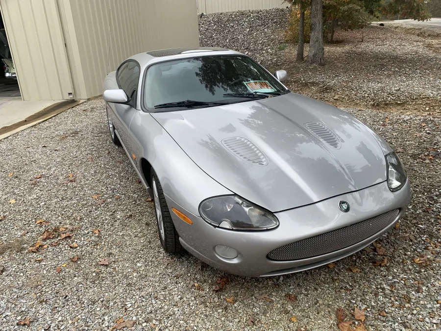 2005 Jaguar XKR