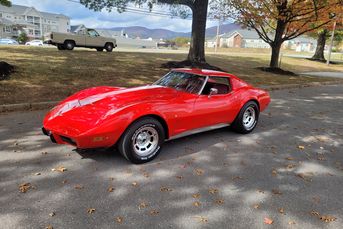 1977 Chevrolet Corvette Coupe With a Rebuilt 350 V8