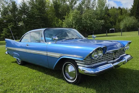 Godzilla-powered Thunderbird built on a budget runs 9s | The