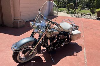 Classic Panhead Bagger: 1961 Harley-Davidson FLH Duo Glide