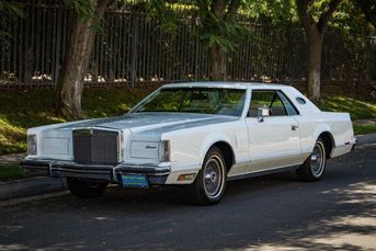 Large-Format Luxury: 1977 Lincoln Continental Mark V Coupe