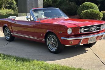 Restored 1965 Ford Mustang Convertible With a 289 V8