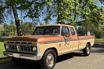 Unmodified 1976 Ford F250 SuperCab Pickup With a 460 V8
