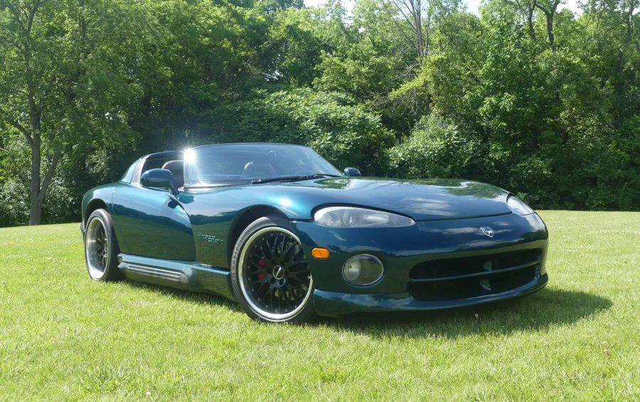 1995 Dodge Viper RT/10