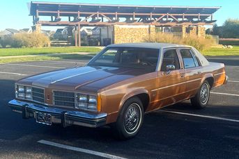 No-Reserve 1978 Oldsmobile Delta 88 Royale Sedan