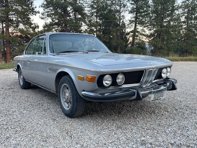 2240425