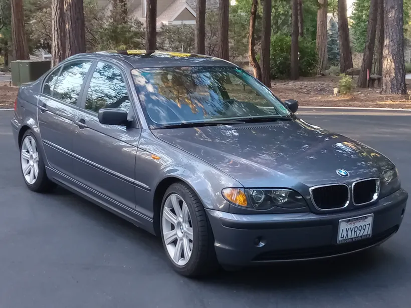 2002 BMW 325i
