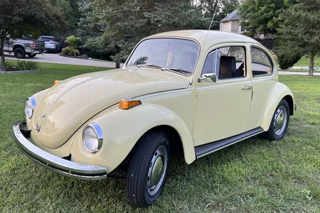 Recently Restored 1971 Volkswagen Super Beetle