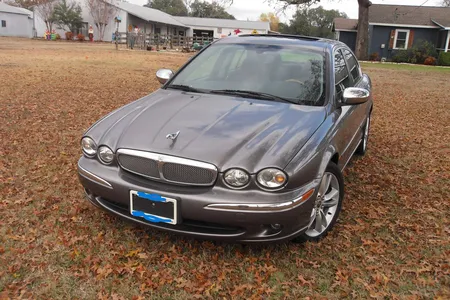 1957 Jaguar XK140 SE takes Hemmings Sports & Exotic Car Best in