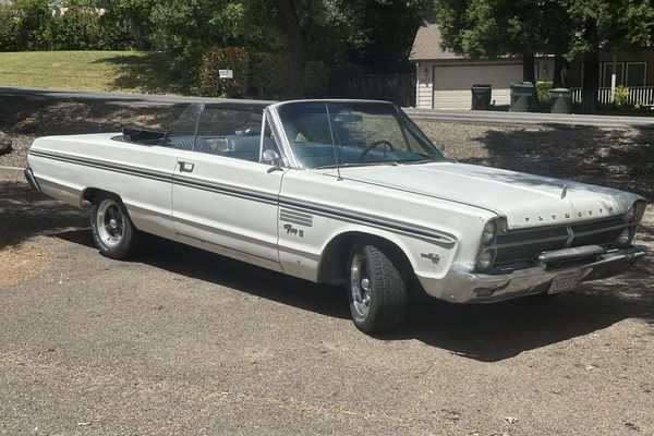 1965 Plymouth Fury 3 Convertible * Rebuilt 383 V8 Motor, upgraded with 4-bbl carb