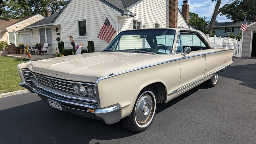 1966 Chrysler Imperial Newport