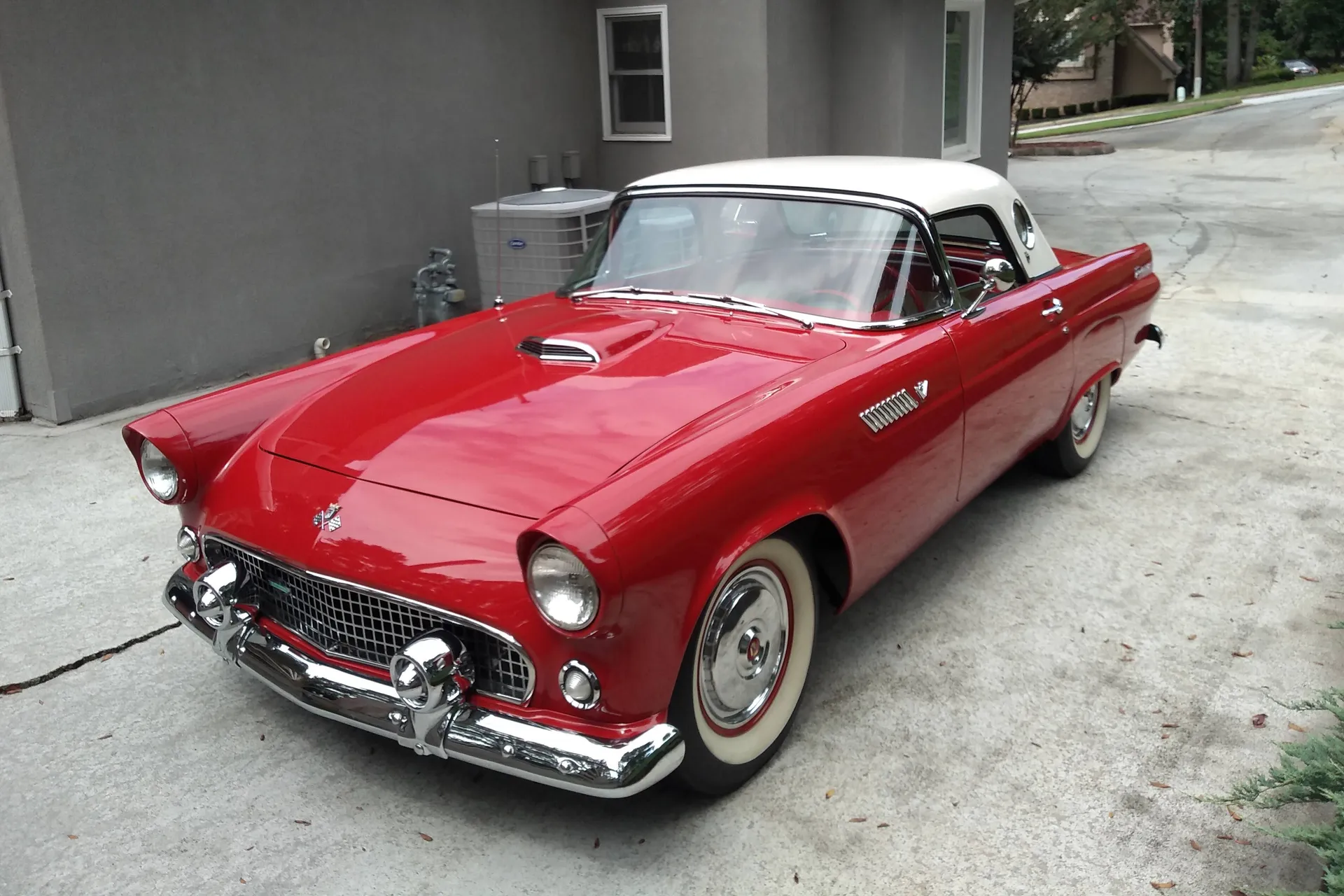 Sold - 1955 Ford Thunderbird With a 292 V8 | Hemmings