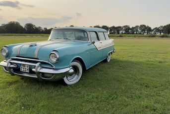 1955 Pontiac Safari Sportwagon! 2-door station wagon with panoramic glass