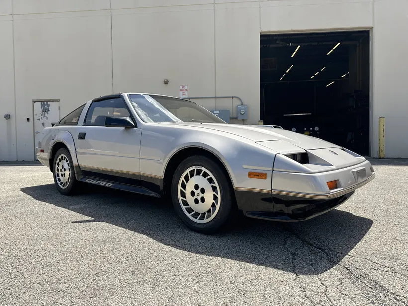 cao 1984 Nissan 300ZX Turbo 50th Anniversary Edition – 5-Speed, 25K
