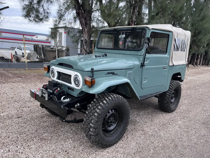 FJ40116360