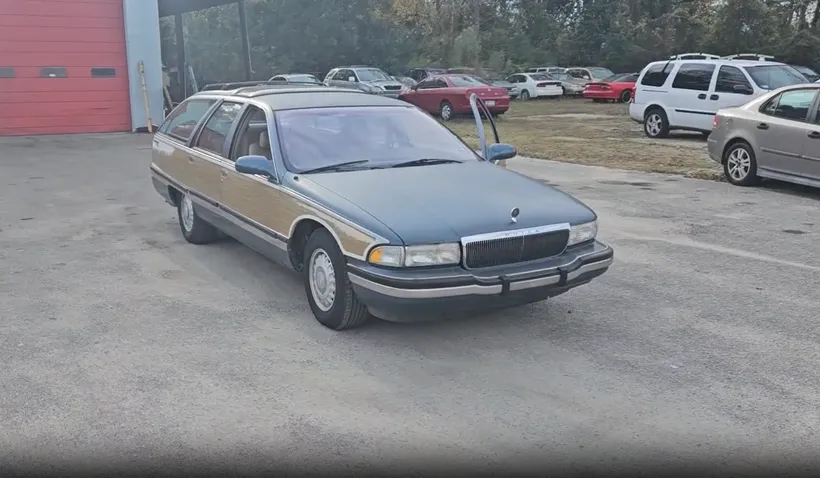 1G4BR82P7TR419157