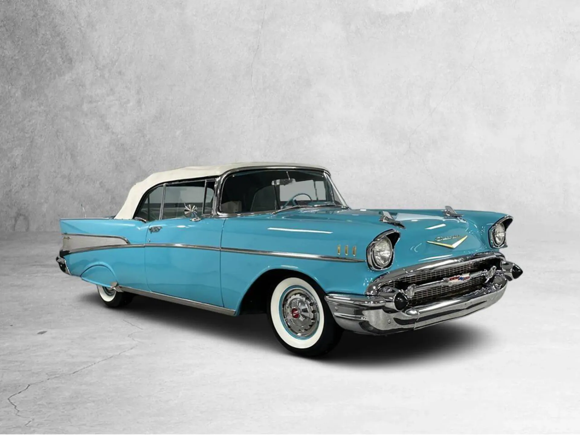 1957 Chevrolet Bel Air Convertible Equipped With Modern 4.6L V8