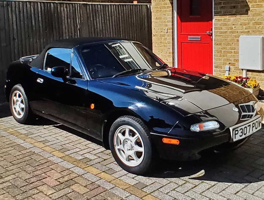1996 Mazda MX-5 Miata Roadster