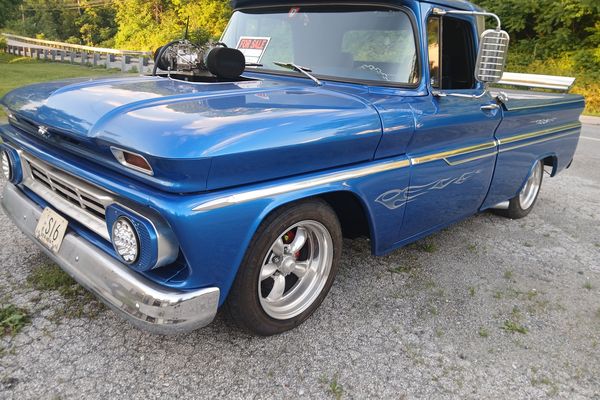 Customized 1962 Chevrolet C10 Pickup With a Blown 454 V8