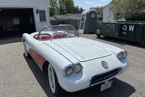Customized 1959 Chevrolet Corvette With a 350 V8 and a Four-Speed