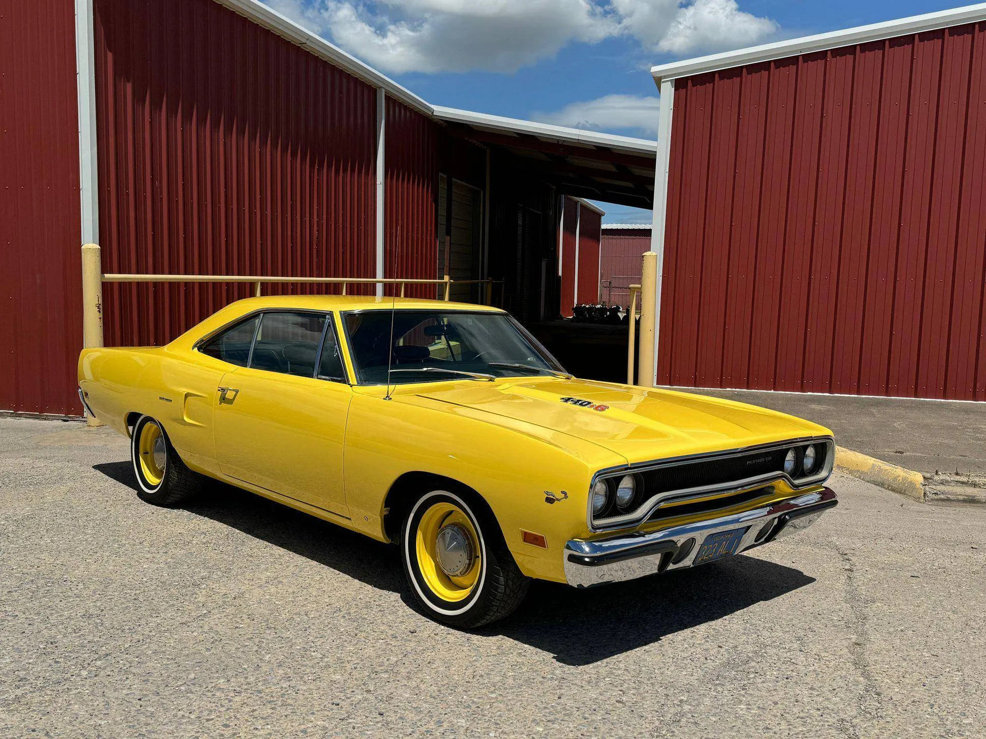 1970 Plymouth Road Runner RM23V 440 Six Pack Dana 60 Air Grabber