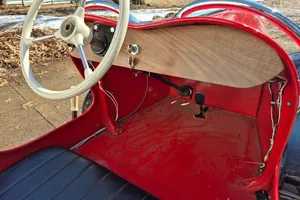 1954 IHLE Schottenring CarConvertible 016 Red and black Black vinyl Kohler 305-cc L-head four-stroke single