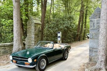 1969 Triumph TR6 Convertible * Very Collectible First Year Model!