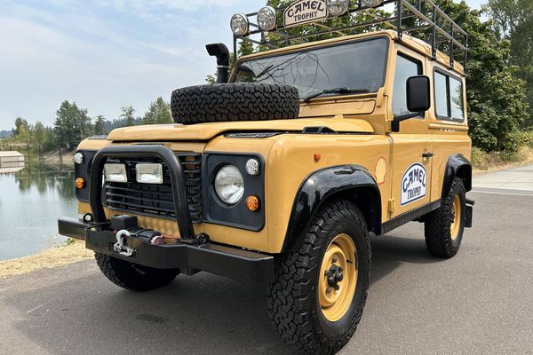 1997 Land Rover Defender 90 * Diesel Matching Numbers * many new parts!