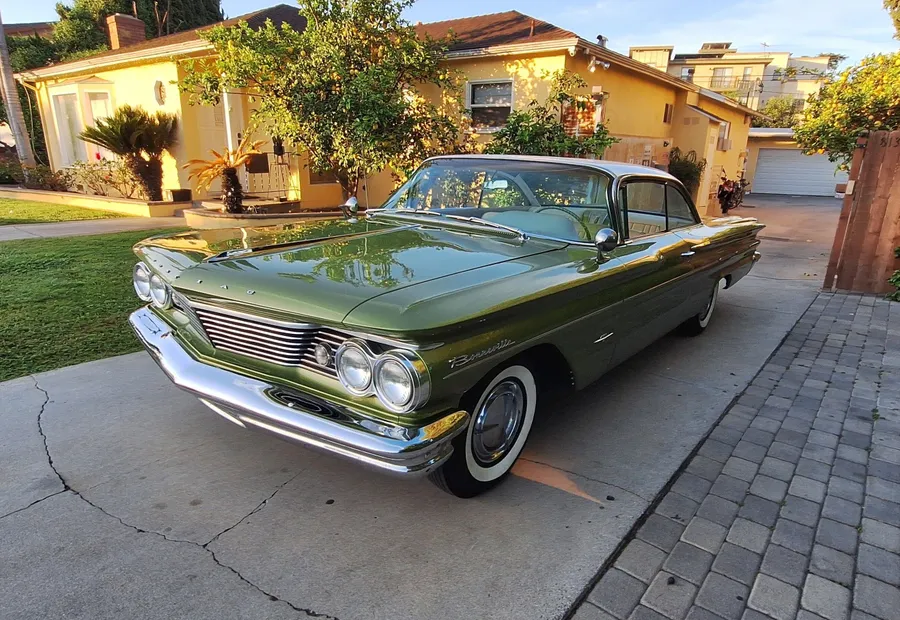 1960 Pontiac Starchief Bonneville