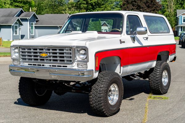 Restored and Upgraded 1976 Chevrolet Blazer 4x4