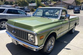 Highlander Package: Upgraded 1972 Chevrolet C10 Pickup